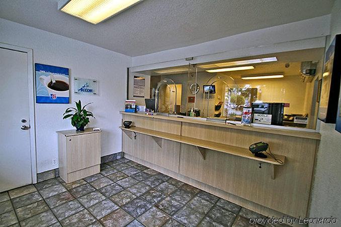 Motel 6-Fontana, Ca Εξωτερικό φωτογραφία